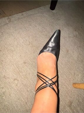 Pointed Black Strappy Women's Heel